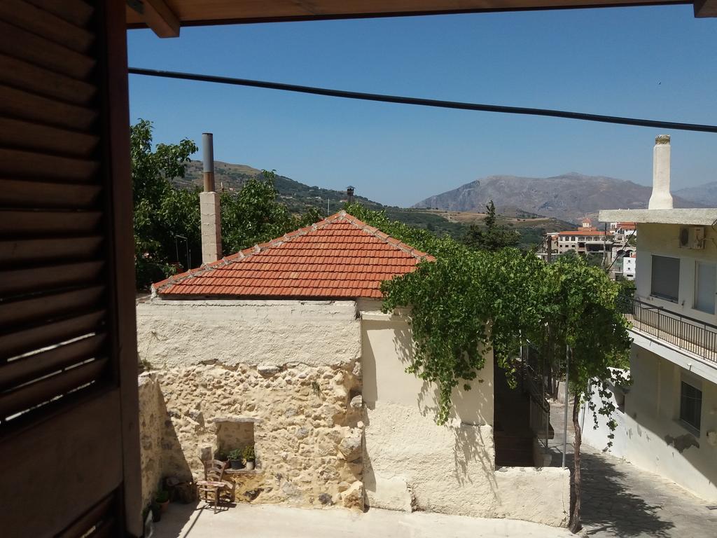 Heracles Traditional Cretan Houses Spílion Стая снимка